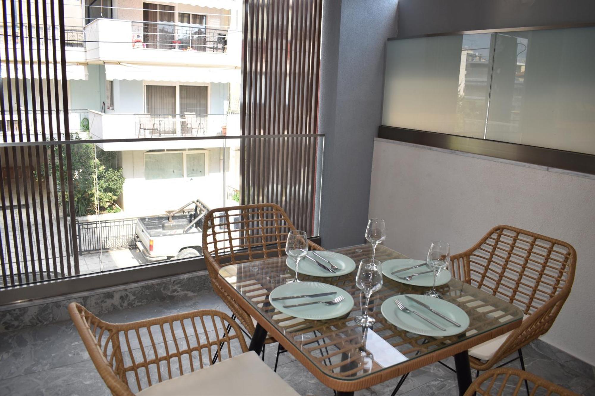 The Modernist Apartment